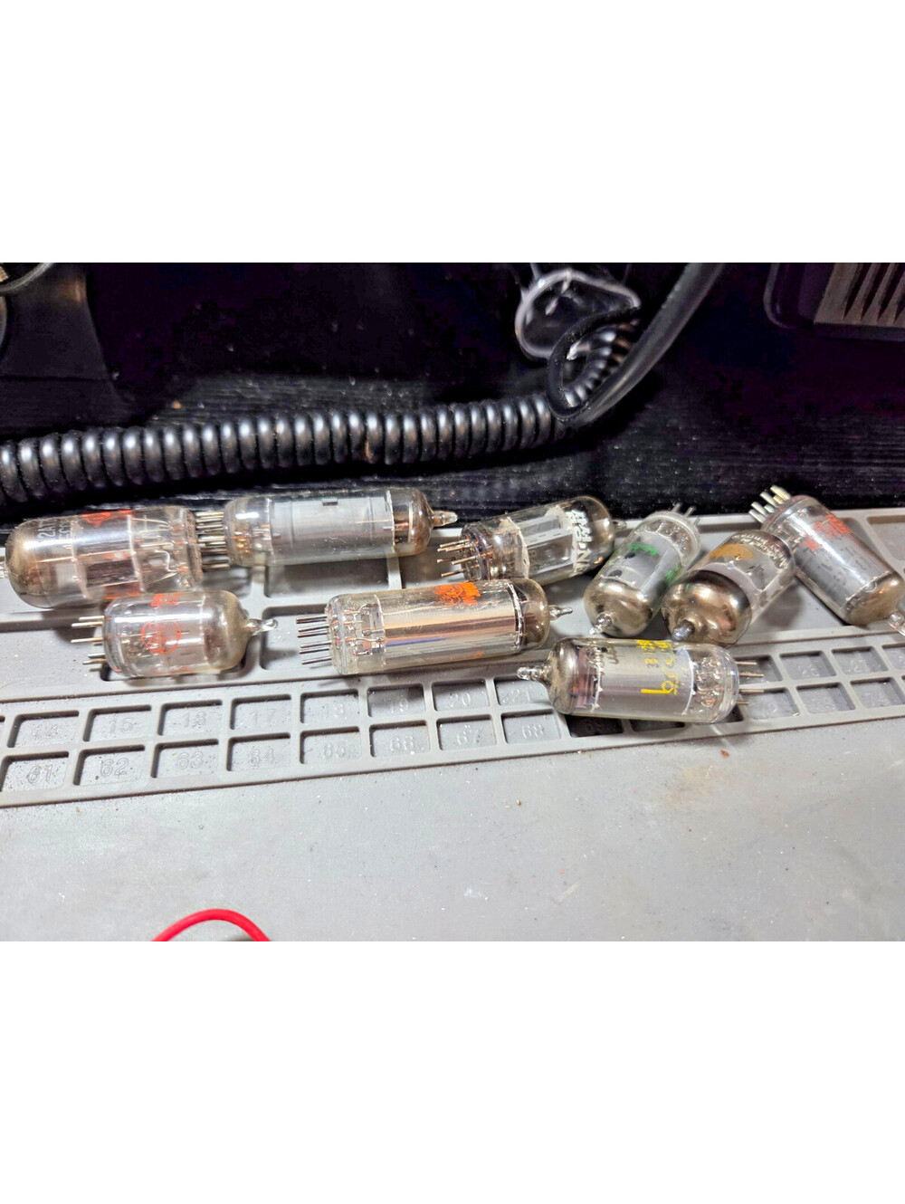 SET OF R-27 BROWNING GOLDEN EAGLE TUBES, ALL WERE LIT WHEN PULLED